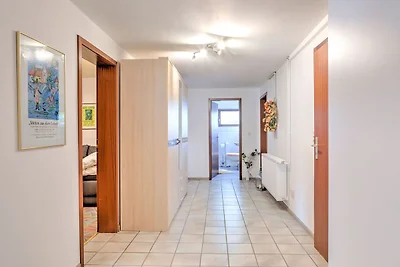 Sonnige Wohnung in Bad Driburg mit Garten