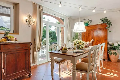 Boerderij in Lucca met privézwembad