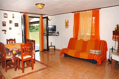 Ferienhaus in Pula mit Swimmingpool