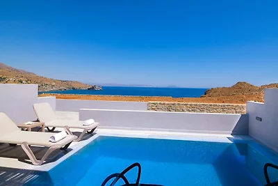 Villa am Meer in Agios Palvos mit Pool
