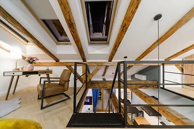 Casa bifamiliare vicino a Manufaktura