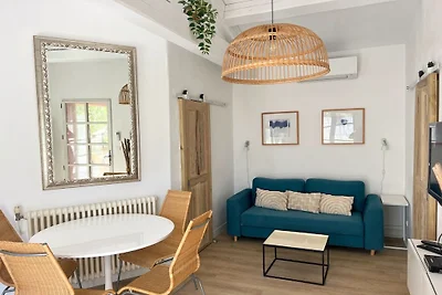 Ferienhaus in Aups mit Schwimmbecken
