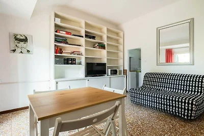 Wohnung in Bologna mit Balkon und Parken