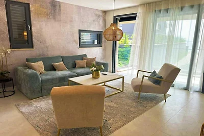 One-Bedroom Apartment With Terrace (The Sunse...