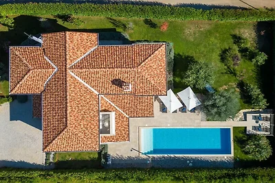 Villa in Visnjan mit Schwimmbecken