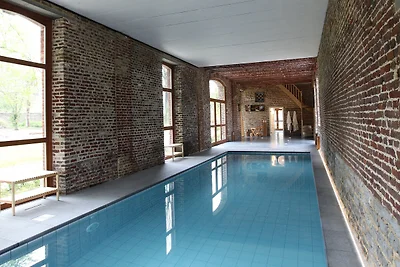 Gemütliches Ferienhaus in Wanze mit Sauna