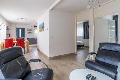 Gemütlicher und komfortabler Bungalow für 4...