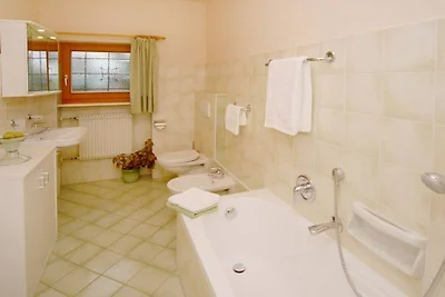 Ferienwohnung mit 2 Schlafzimmer