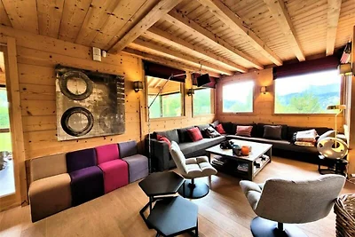 Chalet in Les Gets mit Pool und Hammam