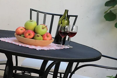 Appartamento per vacanze a Lana con piscina