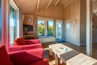 Einstöckiger Bungalow am Stausee