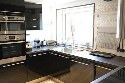 Appartement met uitzicht op het meer, sauna