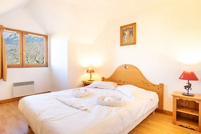 Große 8-Personen-Wohnung in Giez