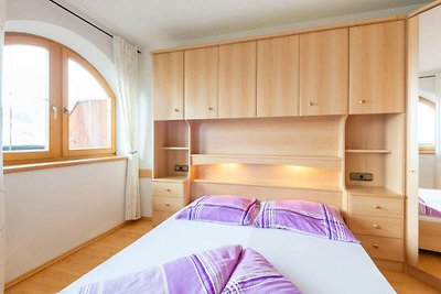 Gastvrij appartement in Stummerberg met...