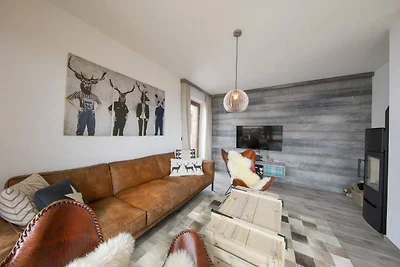 Chalet in Neukirchen nahe Skilift & Sauna