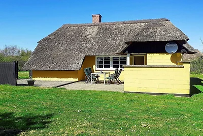 Charmante Hutte in Friedlichem Fjand-By Traum