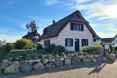 Dom kryty strzechą "Koje15"