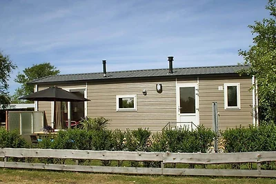 Schönes Chalet zwischen Golfplatz und Strand