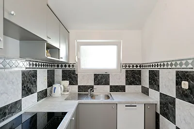Modernes Apartment mit privatem Pool in...