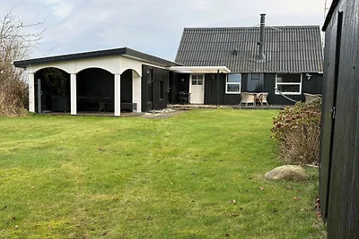 4 sterren vakantie huis in Roslev