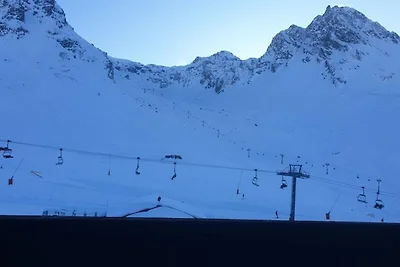 Komfortable Wohnung · Fuß der Piste · Balkon