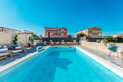 Villa Julia - Two Bedroom Apartment 1