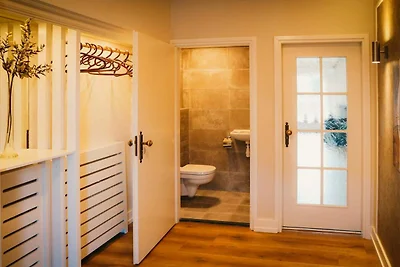 Großzügige Villa mit Sauna in der Nähe der...