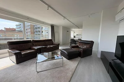 Stilvolles 3-Zimmer-Apartment mit Meerblick.