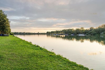 Belvilla Herrenhaus am See