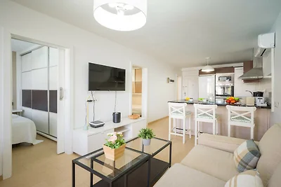 Geschmackvolle Wohnung in Mogán am Strand