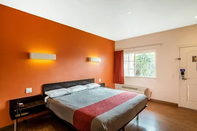 1 letto matrimoniale king size | Vietato fuma...