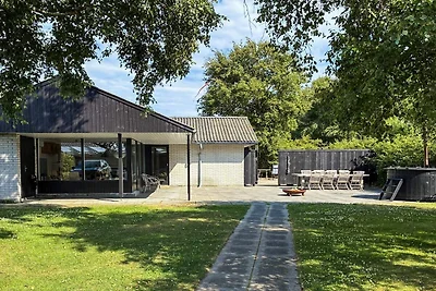 Familienhaus in Albæk, 6 Gäste