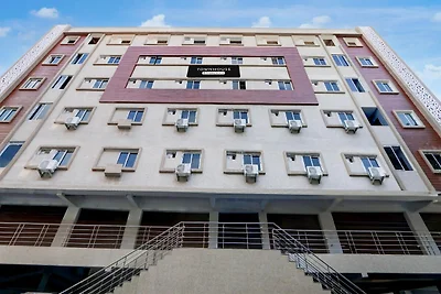 Moderner Aufenthalt im Kukatpally Hyderabad