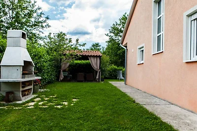 Four Bedroom Holiday Home