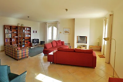 Moderne Villa mit privatem Pool in Cabris