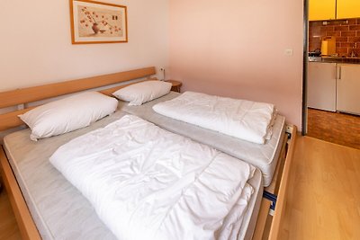 Gemütliche Ferienwohnung in Arrach mit Garten