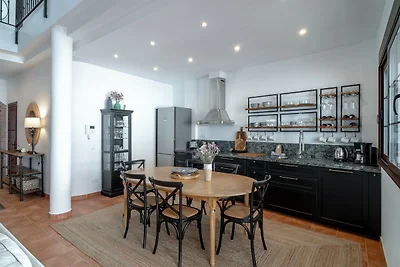 Haus in Nerja mit Pool und Meerblick