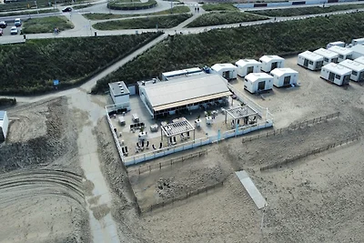 Strandhaus mit teilweisem Meerblick