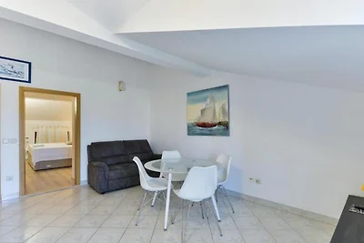 Apartments Franica with Heated Pool and Hot-T...
