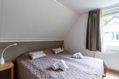 Geschmackvoll eingerichtetes Landhaus für 6...