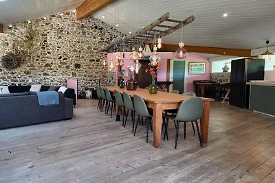 Ferienhaus in Roussines mit Privatpool