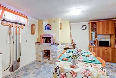 Charmante Wohnung in Carbonia mit Garten