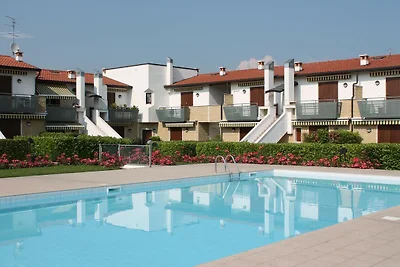 Charmantes Apartment mit Pool in der Nähe des...