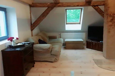 2 mit großem Garten, Spielplatz und Pool