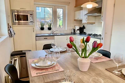 Ferienvilla in Wald- und Strandnähe mit Sauna