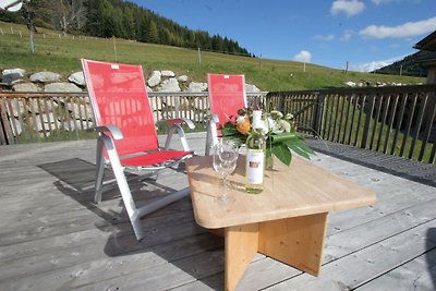 Chalet in Hohentauern mit in-house wellness