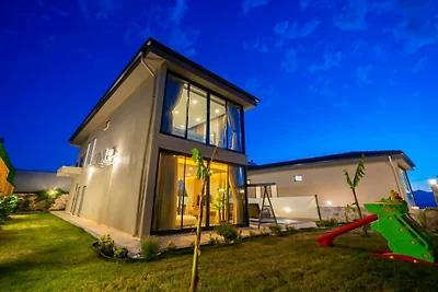 Villa a Kalkan con piscina