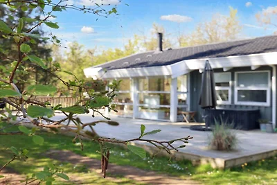 8 Personen Ferienhaus in Hals-By Traum