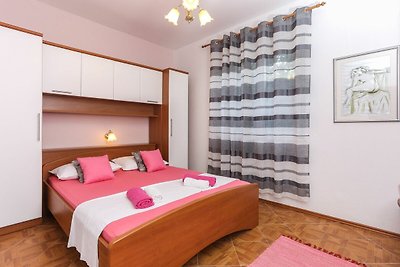 Apartments Lina - Two Bedroom Apartment with ...