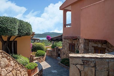 Apartment in a quiet residence 300 mt from th...
